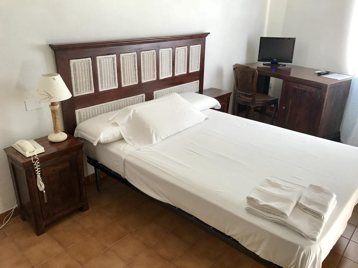 Hotel Su Meriagu Capitana Esterno foto