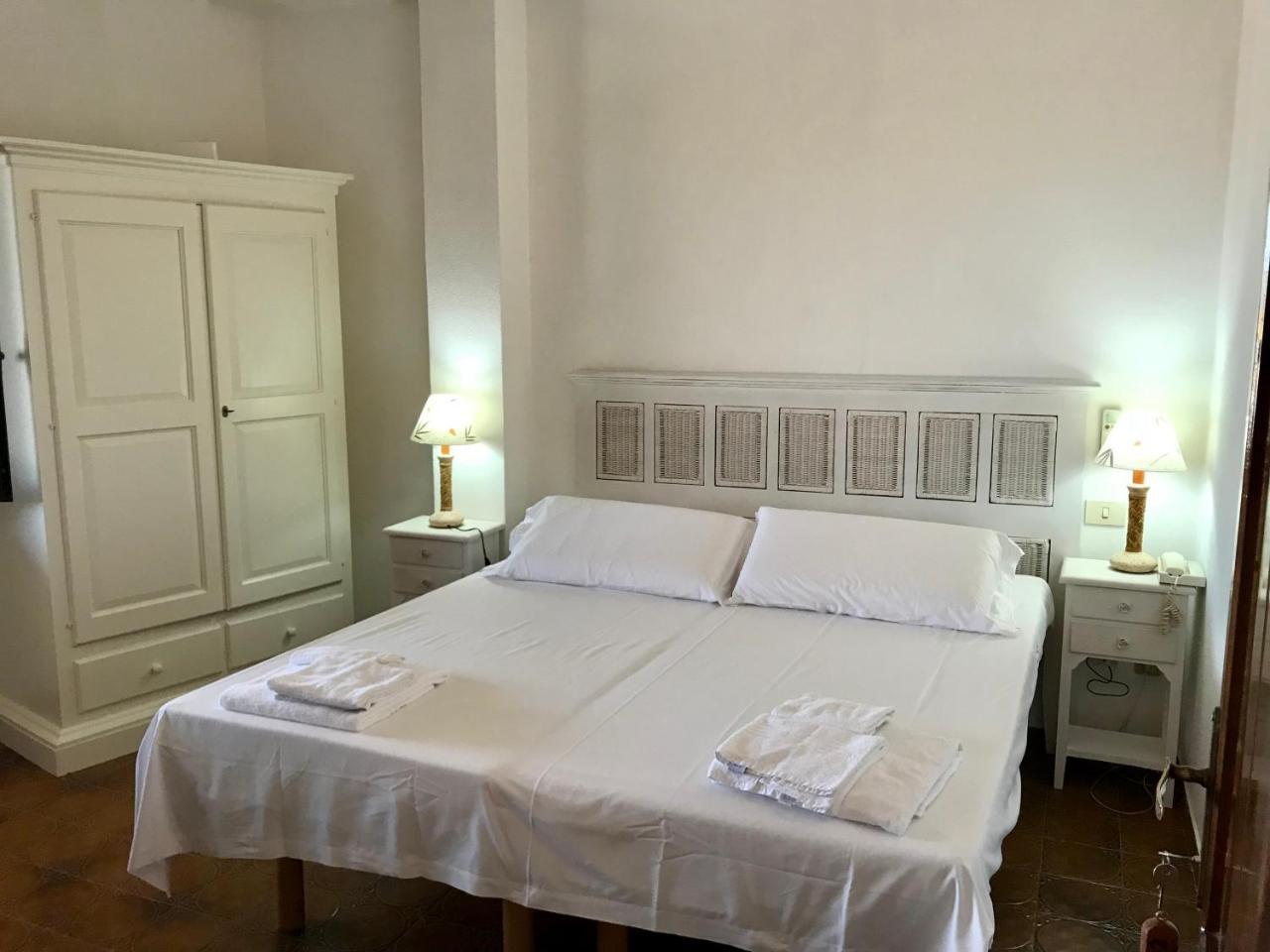Hotel Su Meriagu Capitana Esterno foto